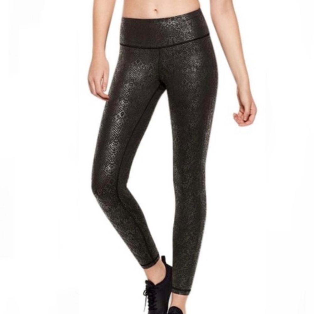 Victorias Secret Knockout Snake Skin Leggings